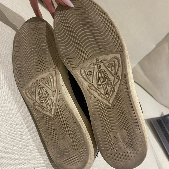 LIMITED EDITION BLACK GUCCI HIGH TOPS - Picture 4 of 7